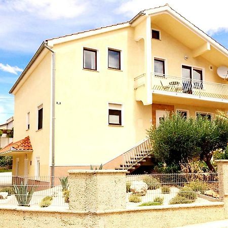 Nina Appartement Zadar Buitenkant foto